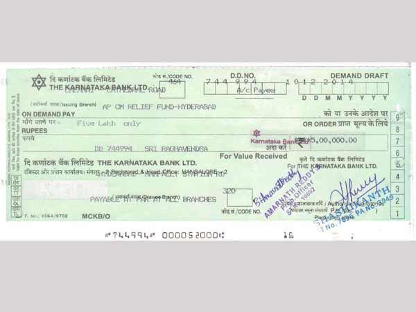 Rajinikanth donates 5 lakh rupees to Andhra