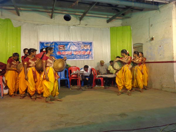 Folk dance in Kalai ilakkiya Malai Folk dance in Kalai ilakkiya Malai