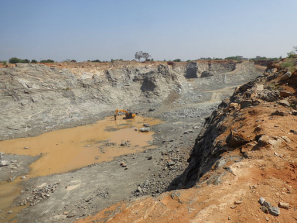 Illegal quarries :People agitate with human skulls