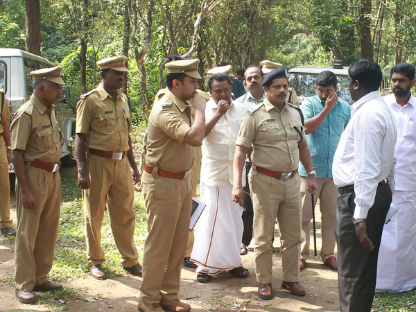 Security tightened in TN-Kerala border