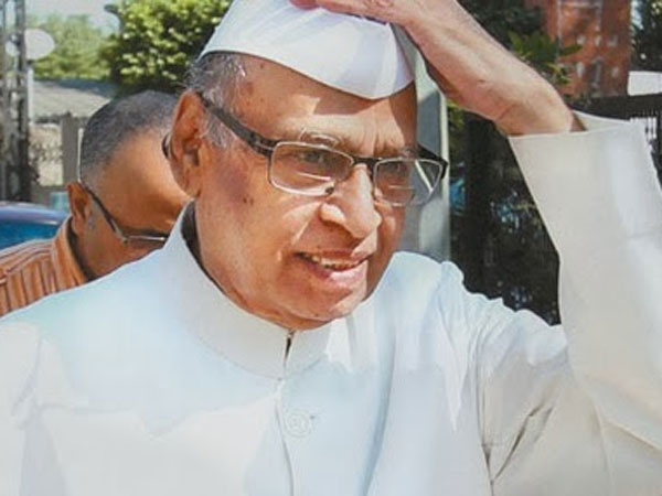 இவர்களும் பதவி இழந்தவர்கள்தான்