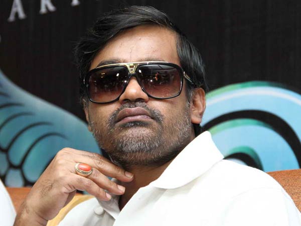 Government should start a school in memory of Balachander: Selvaraghavan Government should start a school in memory of Balachander: Selvaraghavan