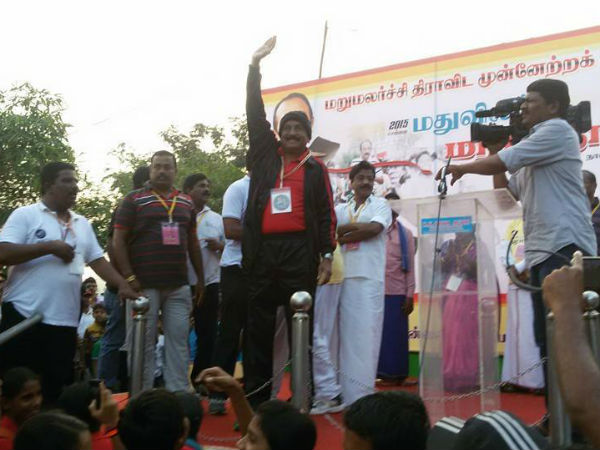 Vaiko and hundreds of students attend MDMK marathon against liquor menace