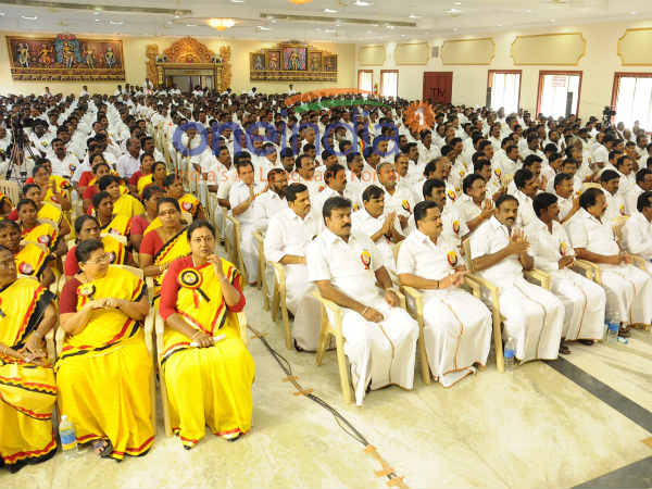 அனைத்திலும் லஞ்சம்