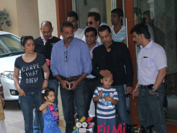 Sanjay returns home as govt. dithers on furlough