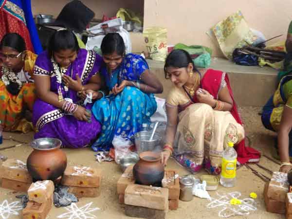 கொளத்தூர் பள்ளியில்