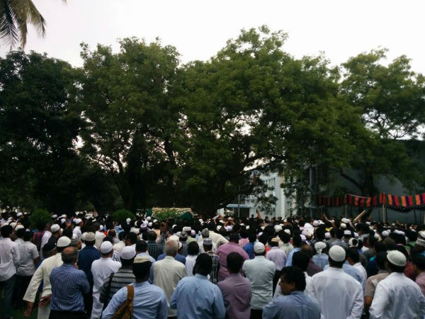 Thousands pay final tributes to B S Abdur Rahman