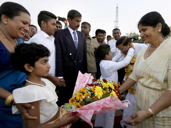 Maithripala will not take oaths in front of CJ Featured