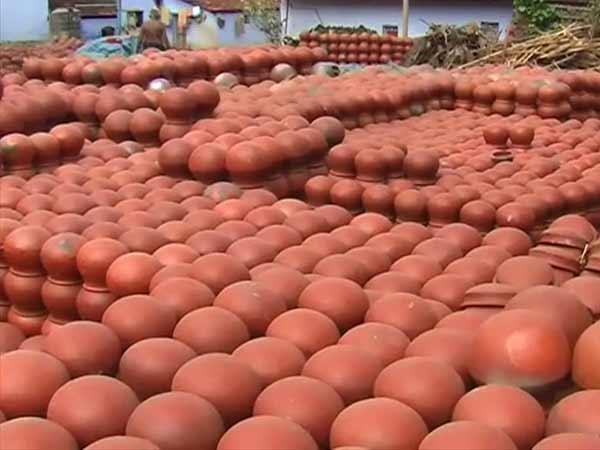 தை நாளில்.. புதுப் பானையில் பொங்கல்