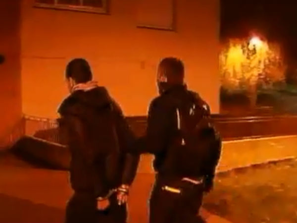 தீவிரவாதிகள் தீவிரவாதிகள்