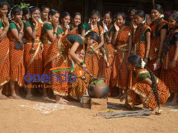 குலவையிட்ட குமரிகள்