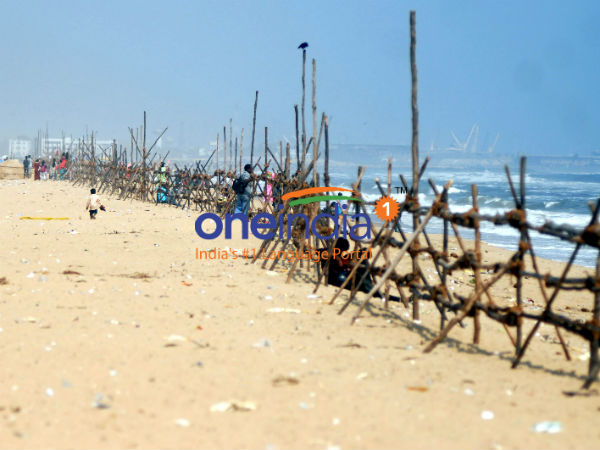 குவியும் குப்பைகள்