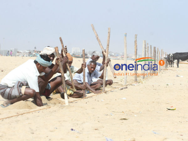 10 கண்காணிப்பு கோபுரங்கள்