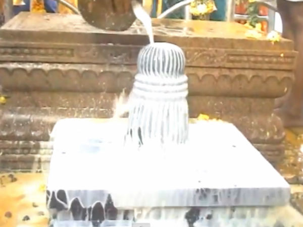 பாலபிஷேகம்