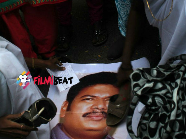 காட்சிகளை நீக்குங்கள் காட்சிகளை நீக்குங்கள்