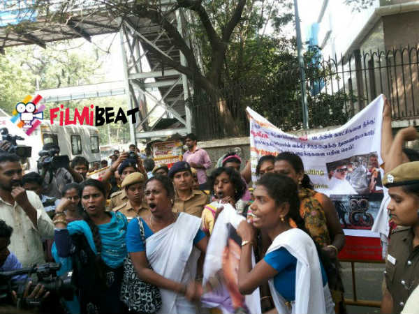 மிருகங்களை விட மிருகங்களை விட