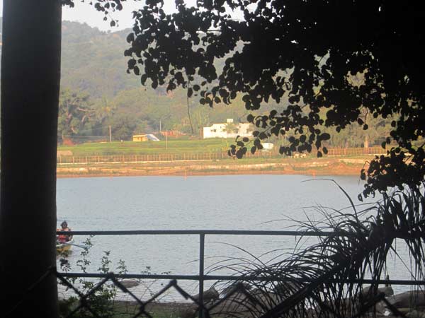 இரண்டாம் தர தொழில்கள்: இரண்டாம் தர தொழில்கள்: