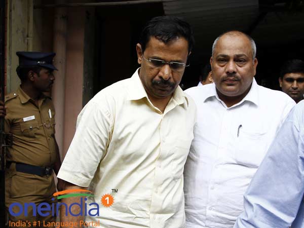 Dayanidhi Maran's aide, two others remanded in judicial custody Dayanidhi Maran's aide, two others remanded in judicial custody