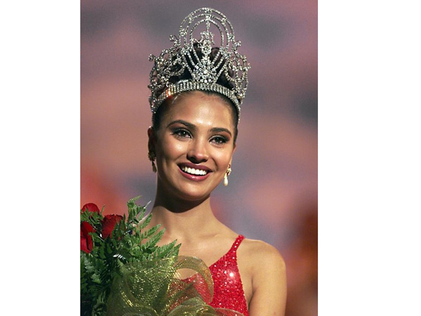 லாரா தத்தா லாரா தத்தா