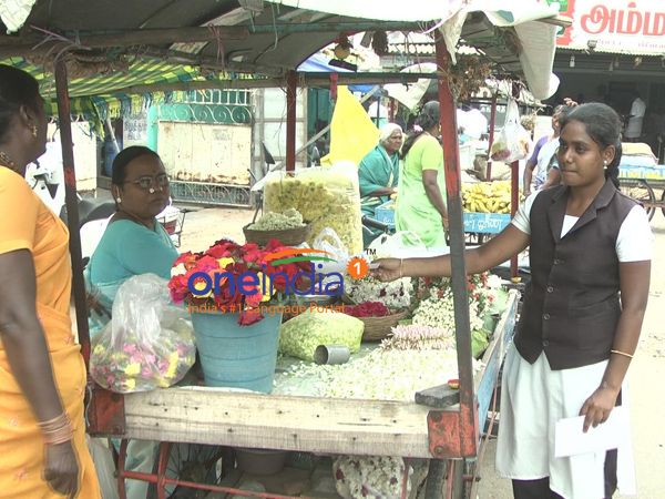 Law student Nandhini to show black flags to ministers Law student Nandhini to show black flags to ministers