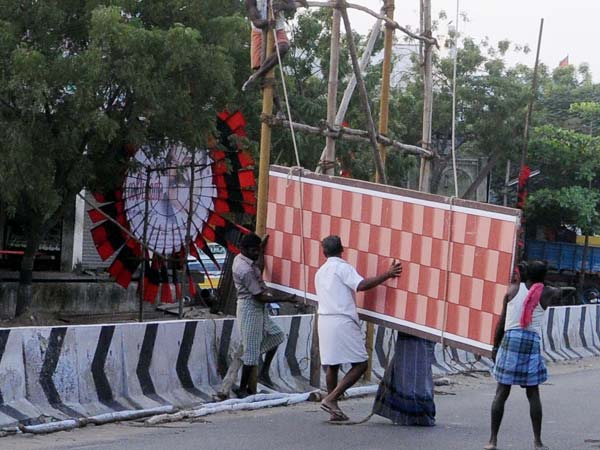 விழாக்கோலத்தில் தூத்துக்குடி