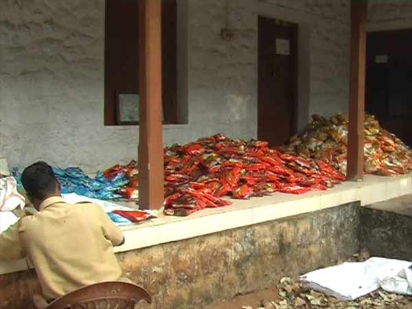 20 lakhs worth tobacco seized in Tamil Nadu – Kerala border