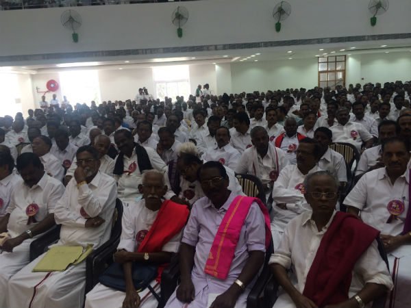 215 அமைப்புகளுக்கு நன்றி