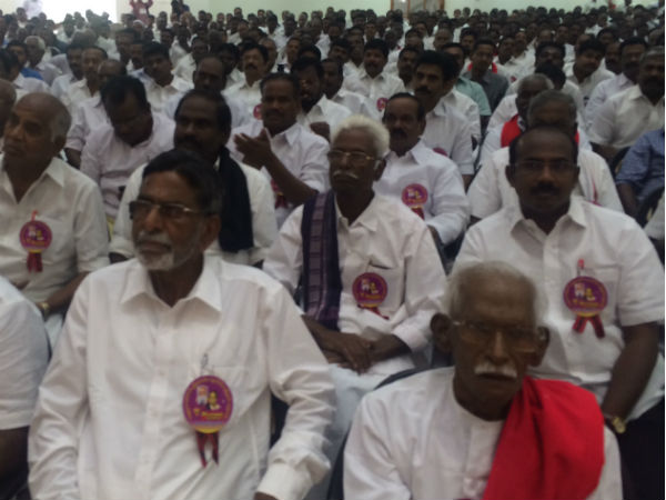 கட்டளைகளை மீறும் கர்நாடகா