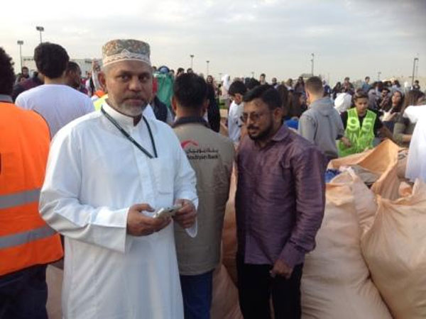 Clothes collecting camp held in Kuwait