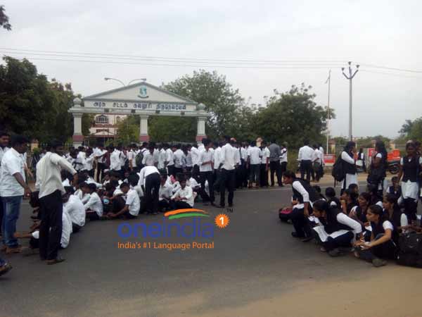 கோவையில் போராட்டம்