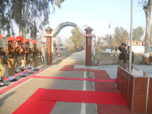 BSF to bullet-proof international border gates with Pakistan: Report
