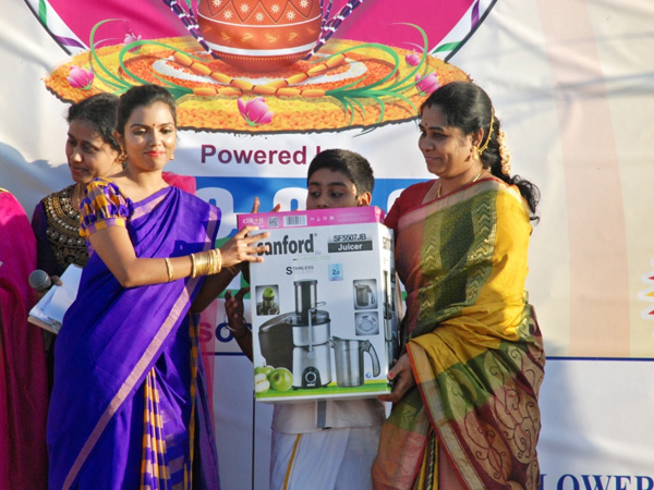 பங்கேற்பாளர்களுக்கு பரிசு பங்கேற்பாளர்களுக்கு பரிசு