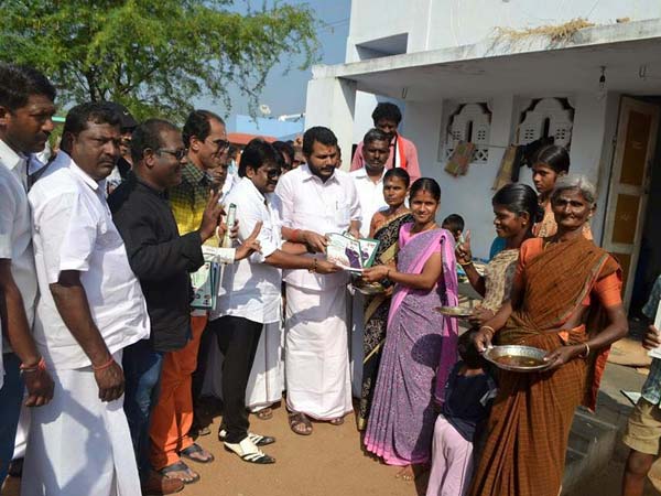 உற்சாகத்தில் அதிமுக: