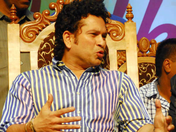 உற்சாக ஆதரவு: