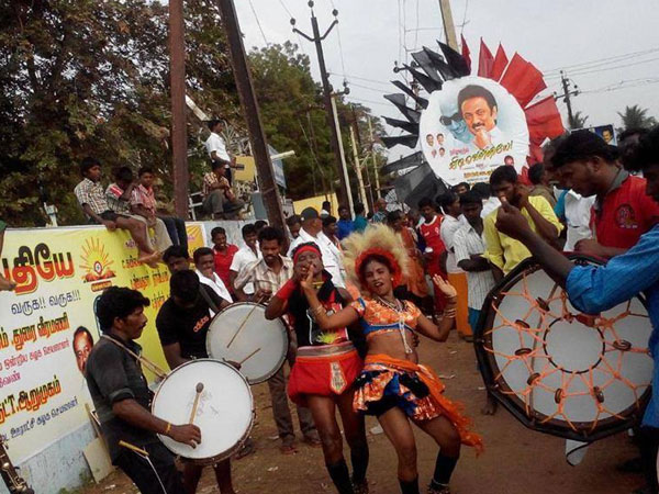 Poll campaign to end today…
