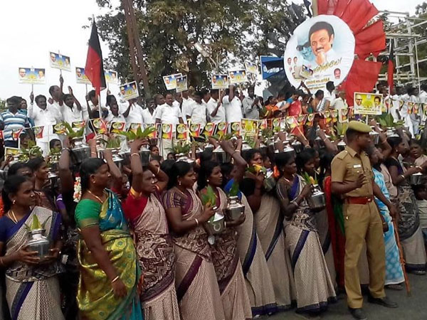 Poll campaign to end today…