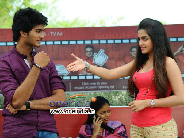 கைக்குட்டை காதல்