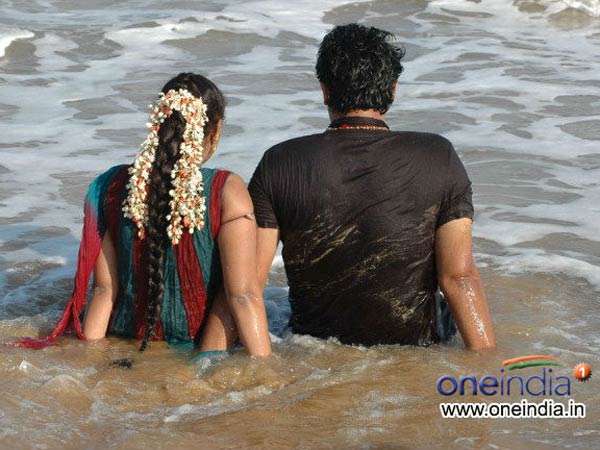 விழியில் விழுந்து... உயிரில் கலந்து