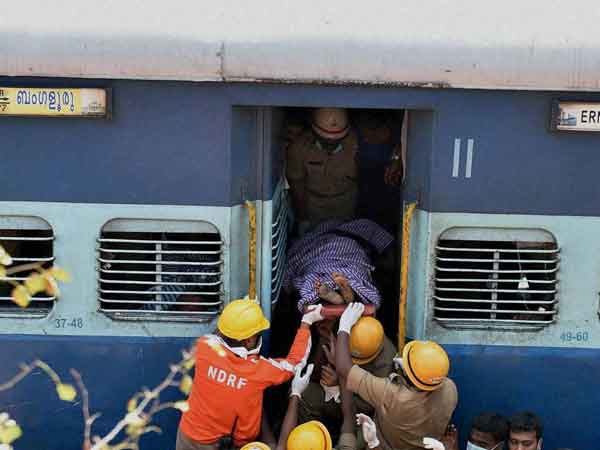 உயிரிழந்த 9 பேர்