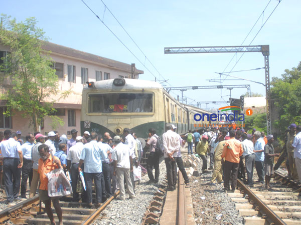 MRTS train derails; no casualties