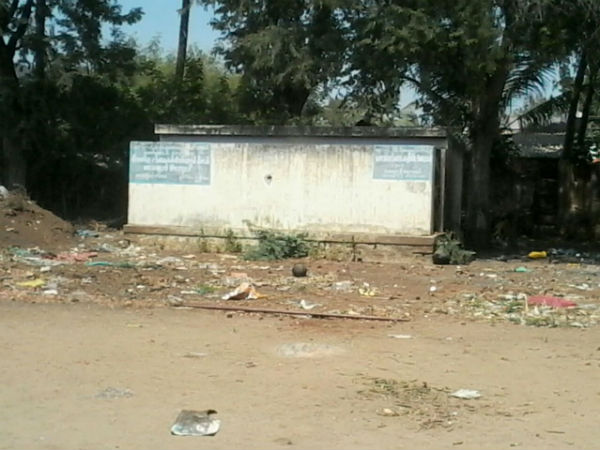 Mayanur Vaarasandhai in apathy