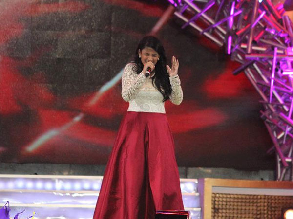 நீங்க இடம் பிடித்த ஜெசிக்கா: