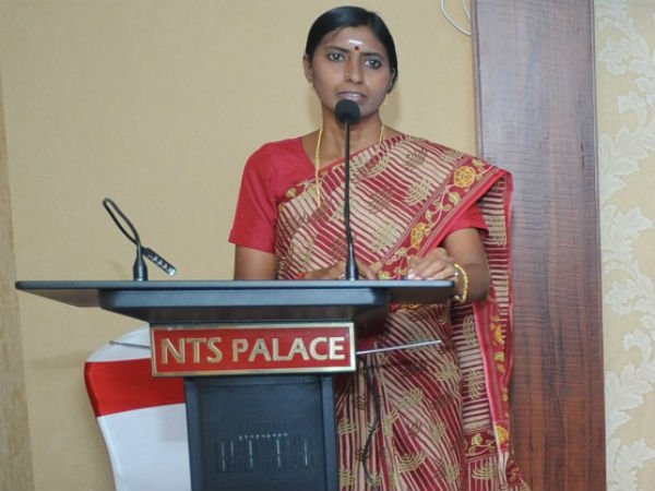 44 திருநங்கைகளுக்கு அடையாள அட்டை