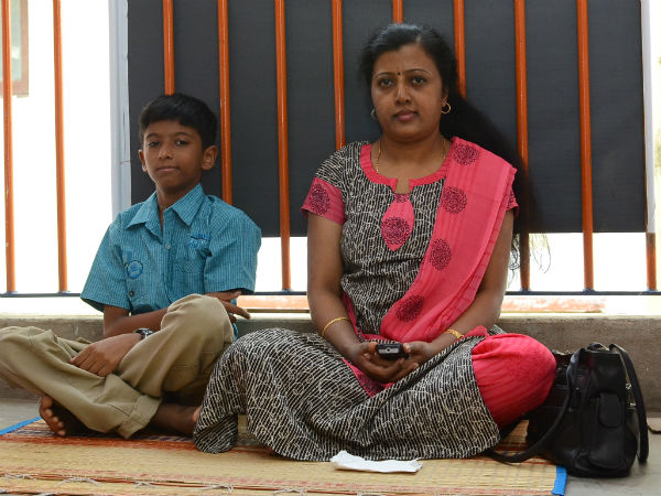 Lyricist Thamarai’s protest withdraw