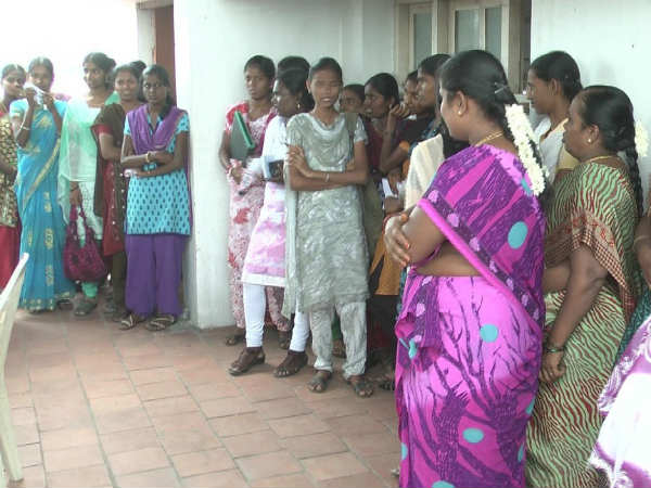 MLM scam rock Karur
