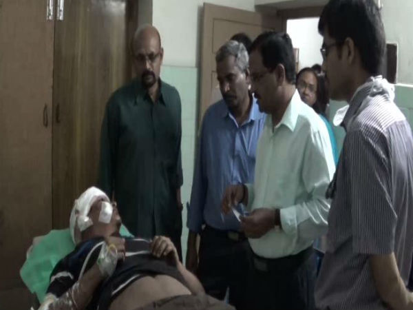 4 persons from Chennai die in accident in the Kollimalai hills.