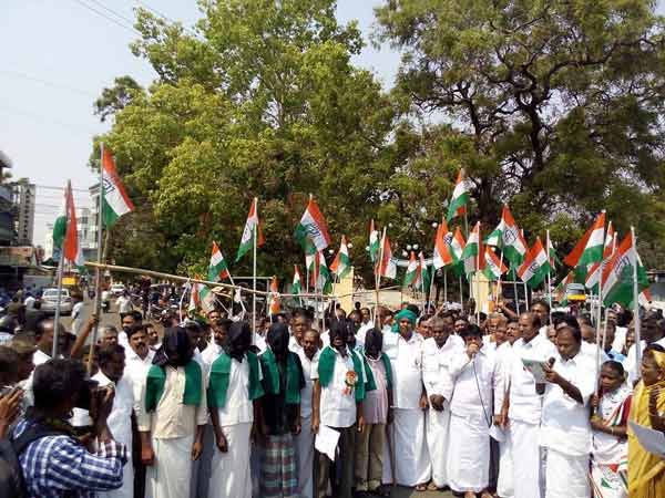 தப்பா புரிஞ்சிக்கிட்டோமோ