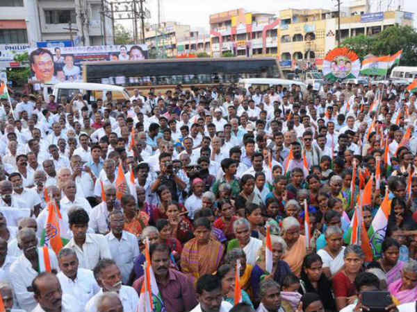 எனக்கொரு உண்மை தெரிஞ்சாகணும்!