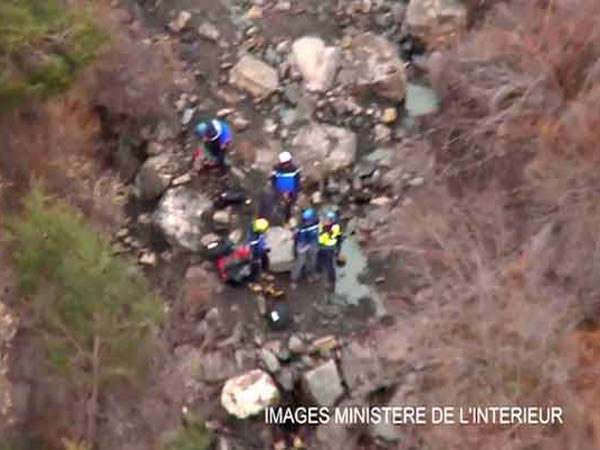Germanwings Pilot Was Locked Out of Cockpit before Crash in France