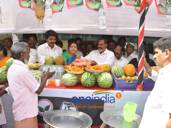 இளநீர்… வெள்ளரி